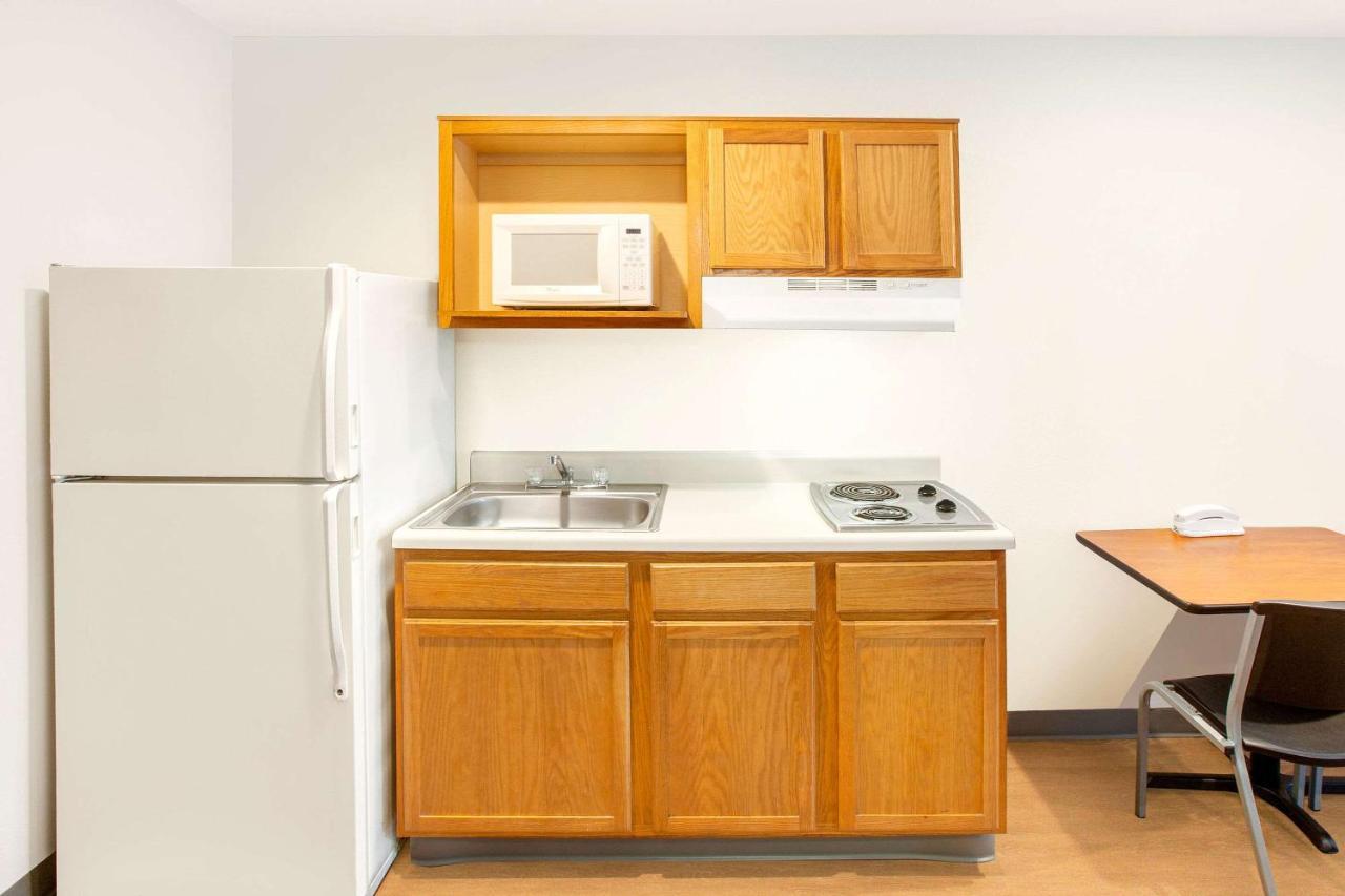 Woodspring Suites Brownsville Exterior photo